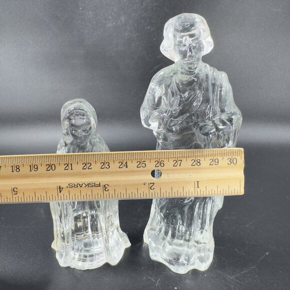 Vintage Clear Glass Joseph And Mary Nativity Figurine Set Holy Family Glassware - Picture 3 of 9